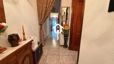 Apartment on Calle de Valdés photo 10