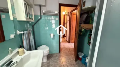 Apartment on Calle de Valdés photo 31