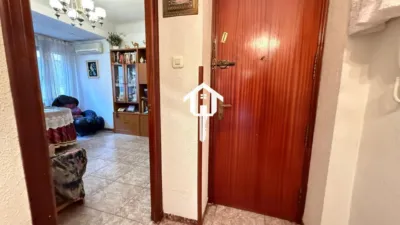 Apartment on Calle de Valdés photo 3