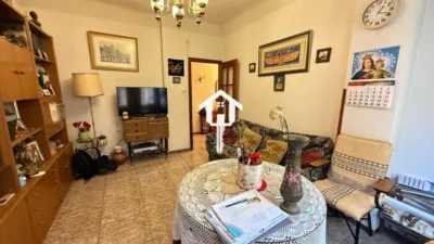 Apartment on Calle de Valdés photo 9