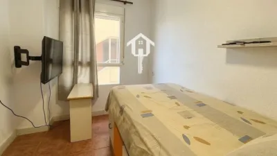 Apartment on Calle del Pintor Pedro Camacho photo 11