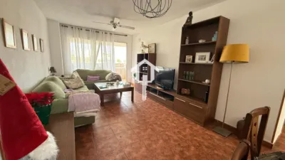 Apartment on Calle del Pintor Pedro Camacho photo 35