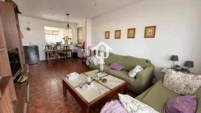 Apartment on Calle del Pintor Pedro Camacho photo 50