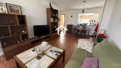 Apartment on Calle del Pintor Pedro Camacho photo 52