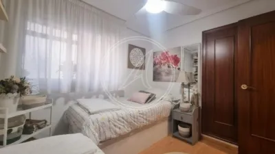 Apartment on Avenida de Óscar Esplá photo 32