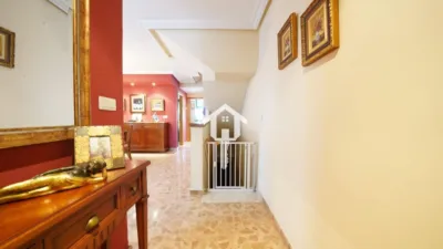 Terraced house on Calle Cat Eliseo Gomez Serrano photo 4