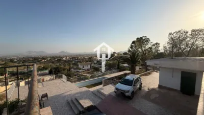 Chalet on Avenida del Pla Olivera photo 80