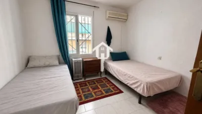 Flat on Calle Músico Alfosea photo 5