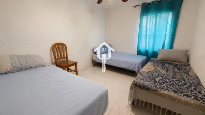 Flat on Calle Músico Alfosea photo 6