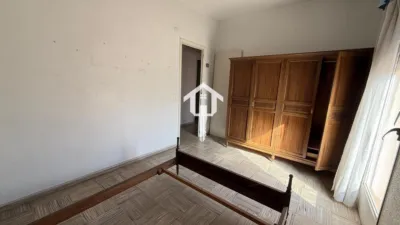 Apartment on Calle de los Reyes Católicos photo 37