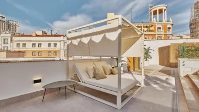 Penthouse on Calle de Leganitos photo 12