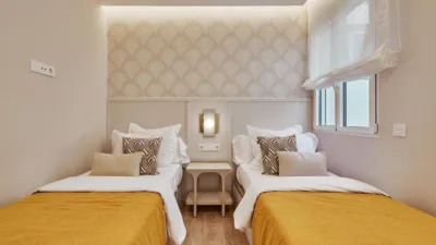 Penthouse on Calle de Leganitos photo 32