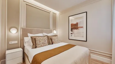 Penthouse on Calle de Leganitos photo 37