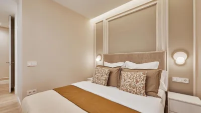 Penthouse on Calle de Leganitos photo 39