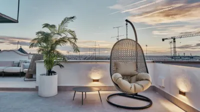 Penthouse on Calle de Leganitos photo 9