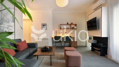 Ático en alquiler en Carrer dels Enamorats, cerca de Carrer d' Aragó - Imagen 4