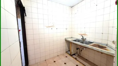Piso en venta en Carrer de Pardo Bazán, Campoamor (Distrito Espronceda-Campoamor. Sabadell) de 169.000 €