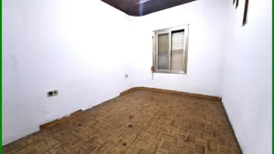 Piso en venta en Carrer de Pardo Bazán, Campoamor (Distrito Espronceda-Campoamor. Sabadell) de 169.000 €