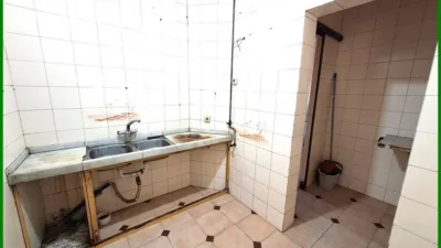 Piso en venta en Carrer de Pardo Bazán, Campoamor (Distrito Espronceda-Campoamor. Sabadell) de 169.000 €