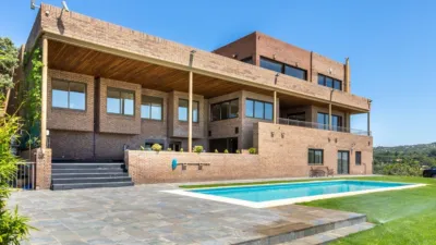Chalet in Colonia photo 3