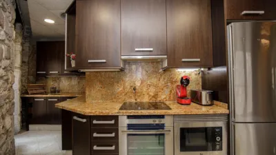 Piso en alquiler en Barri Vell, Barri Vell (Girona Capital) de 1.800 €<span>/mes</span>