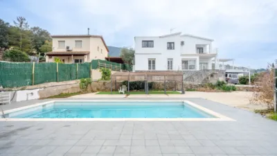 Piso en alquiler en Calle Veinat Dels Termes, Llorà (Sant Martí de Llémena) de 1.400 €<span>/mes</span>