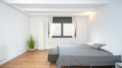 Piso en alquiler en Calle Veinat Dels Termes, Llorà (Sant Martí de Llémena) de 1.400 €<span>/mes</span>