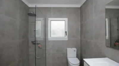 Chalet en alquiler en Calle Veinat Dels Termes, Llorà (Sant Martí de Llémena) de 1.400 €<span>/mes</span>