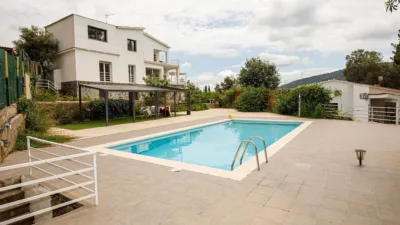Chalet en alquiler en Calle Veinat Dels Termes, Llorà (Sant Martí de Llémena) de 1.400 €<span>/mes</span>