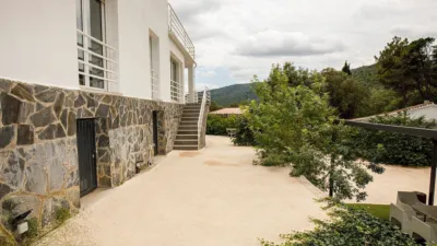 Chalet en alquiler en Calle Veinat Dels Termes, Llorà (Sant Martí de Llémena) de 1.400 €<span>/mes</span>