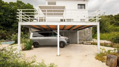 Chalet en alquiler en Calle Veinat Dels Termes, Llorà (Sant Martí de Llémena) de 1.400 €<span>/mes</span>