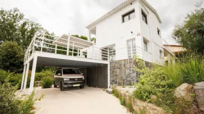 Chalet en alquiler en Calle Veinat Dels Termes, Llorà (Sant Martí de Llémena) de 1.400 €<span>/mes</span>