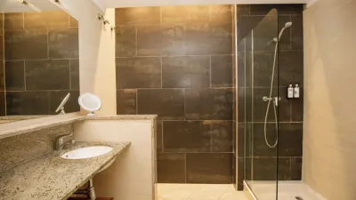 Piso en alquiler en Plaça de Rafael Alberti, Fontajau-Domeny-Taialà (Girona Capital) de 1.500 €<span>/mes</span>