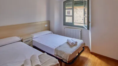 Piso en alquiler en Carrer Francesc Samsó, Barri Vell (Girona Capital) de 1.800 €<span>/mes</span>