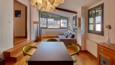 Piso en alquiler en Carrer Francesc Samsó, Barri Vell (Girona Capital) de 1.800 €<span>/mes</span>