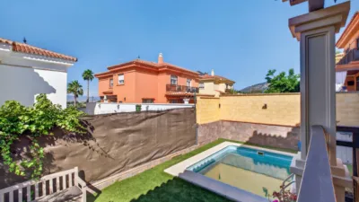 Casa pareada en calle Maestro Rafael de León photo 11