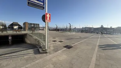 Garaje en venta en Paseo de la Darsena, 1 - Vista 2