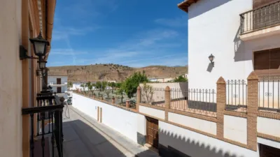 House on Enrique Agredano Street photo 55
