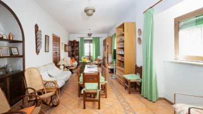 House on Enrique Agredano Street photo 7