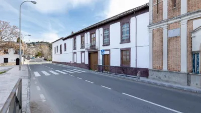 Semi-detached house on Calle Real del Fargue photo 4