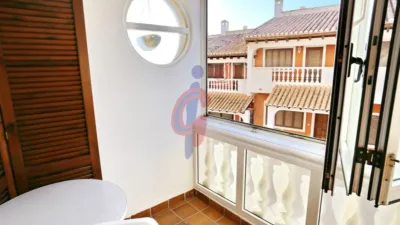 Apartment on Avinguda de la Libertad, 77 photo 9