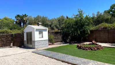 Chalet on Calle Diseminado Huertos San Roque photo 13
