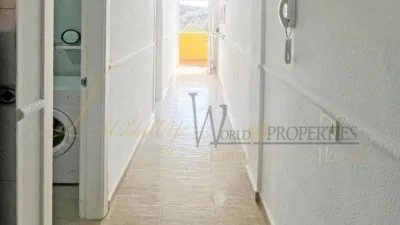 Apartamento en venta en Calle Chasna, Costa del Silencio-Las Galletas (Arona) de 215.000 €