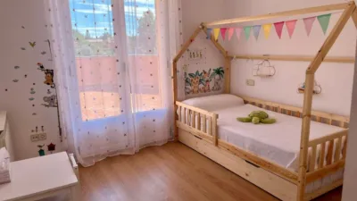 Chalet en venta en Torrecaballeros, Torrecaballeros de 335.000 €