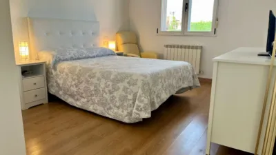 Chalet en venta en Torrecaballeros, Torrecaballeros de 335.000 €