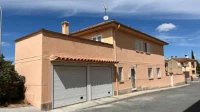 Chalet en venta en Torrecaballeros, Torrecaballeros de 335.000 €