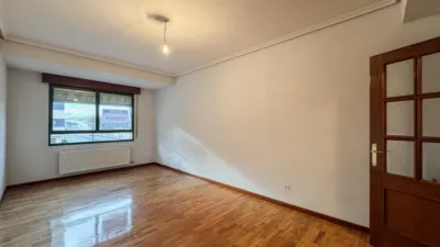 Piso en alquiler en Calle de Juan Boscán, 1, Cascajos-Piqueras (Logroño) de 1.000 €<span>/mes</span>