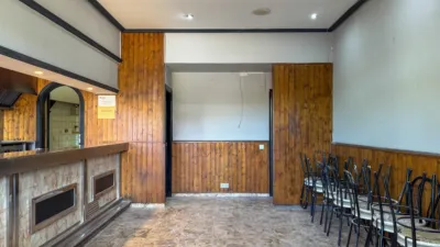 Local comercial en calle del Pintor Moreda, 17 - 4
