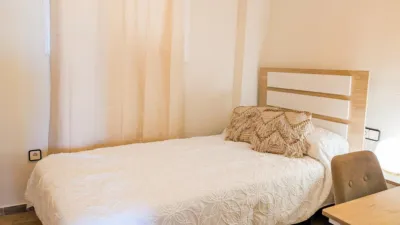 Apartment on Carrer de Sax photo 10
