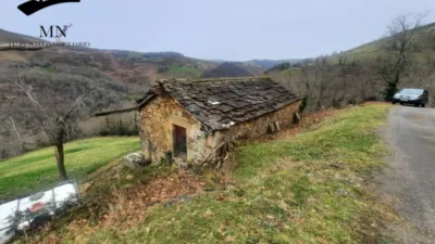 Rustic farm in Vegalosvados photo 10